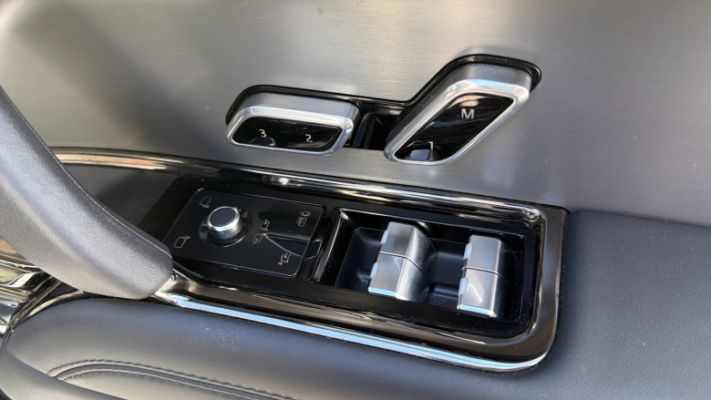 Land Rover Range Rover Sport 3.0 P440e Dynamic SE 5dr Auto Estate